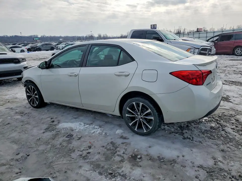2018 TOYOTA COROLLA   