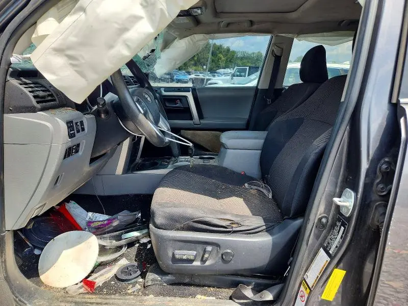 2010 TOYOTA 4RUNNER SR5  