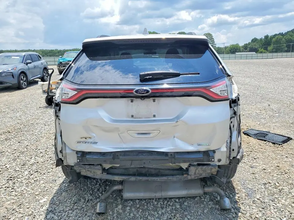 2018 FORD EDGE SE  