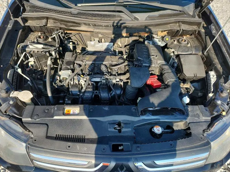 2014 MITSUBISHI OUTLANDER SE  