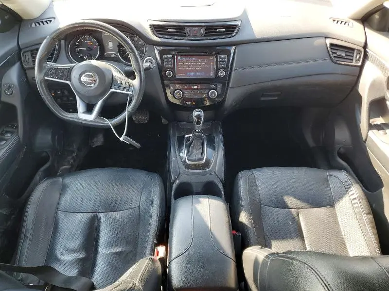 2017 NISSAN ROGUE SL  