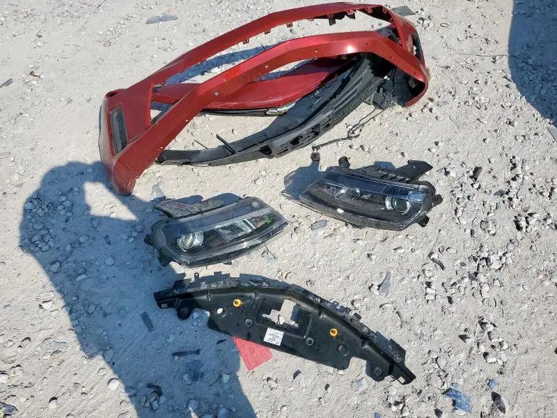 2018 CHEVROLET CAMARO LT  