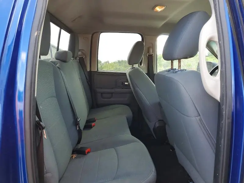 2015 RAM 1500 SLT  