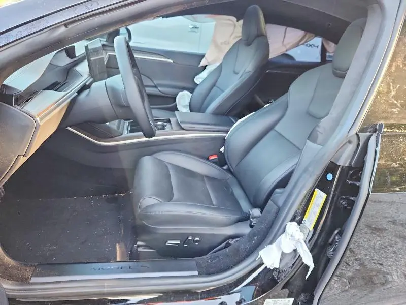 2024 TESLA MODEL S   