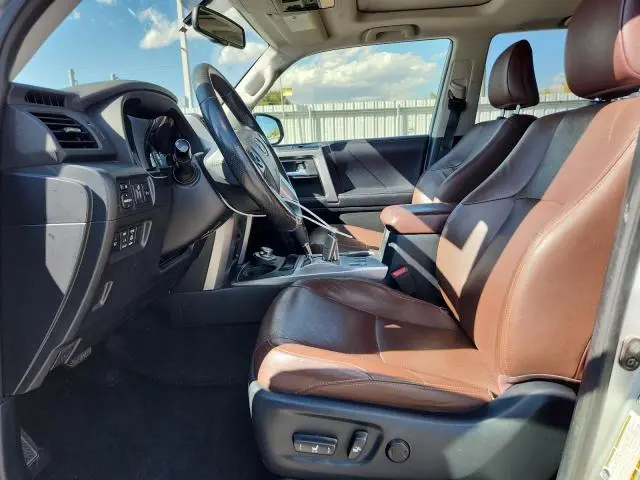 2018 TOYOTA 4RUNNER SR5/SR5 PREMIUM  