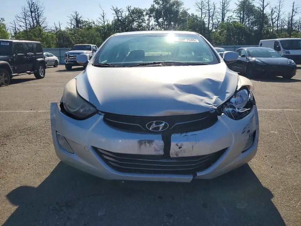 2012 HYUNDAI ELANTRA LIMITED  