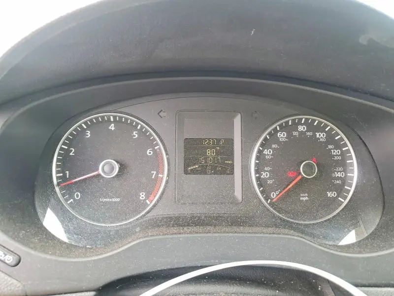 2012 VOLKSWAGEN JETTA SE  