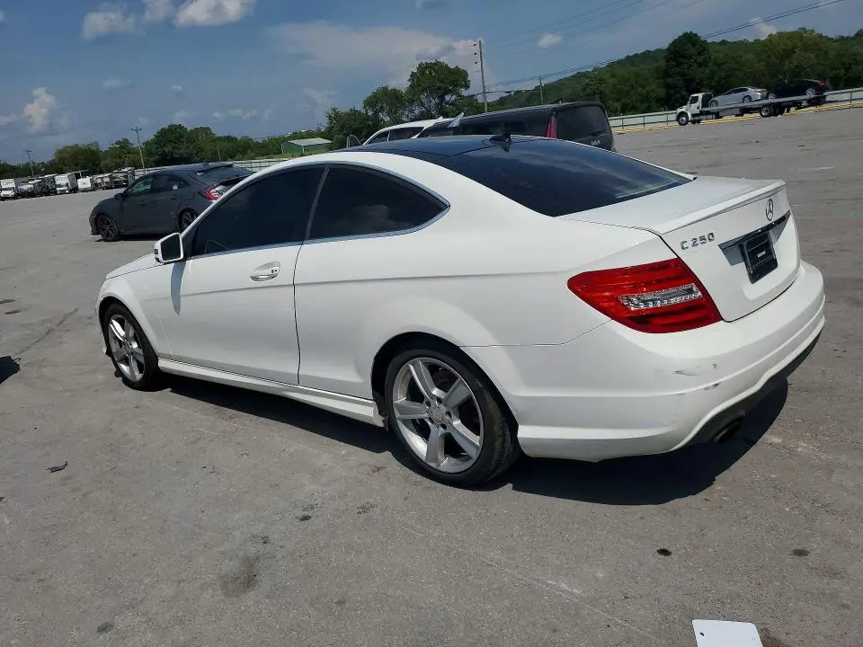 2015 MERCEDES-BENZ C 250  