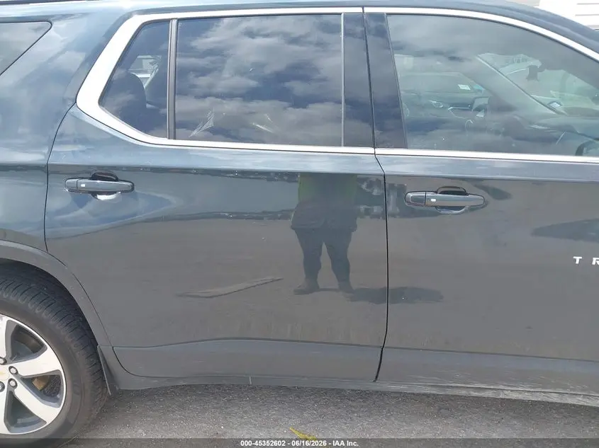 2020 CHEVROLET TRAVERSE FWD LT LEATHER