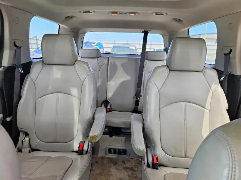 2011 GMC ACADIA SLT-1  