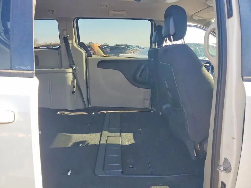 2013 DODGE GRAND CARAVAN SXT  