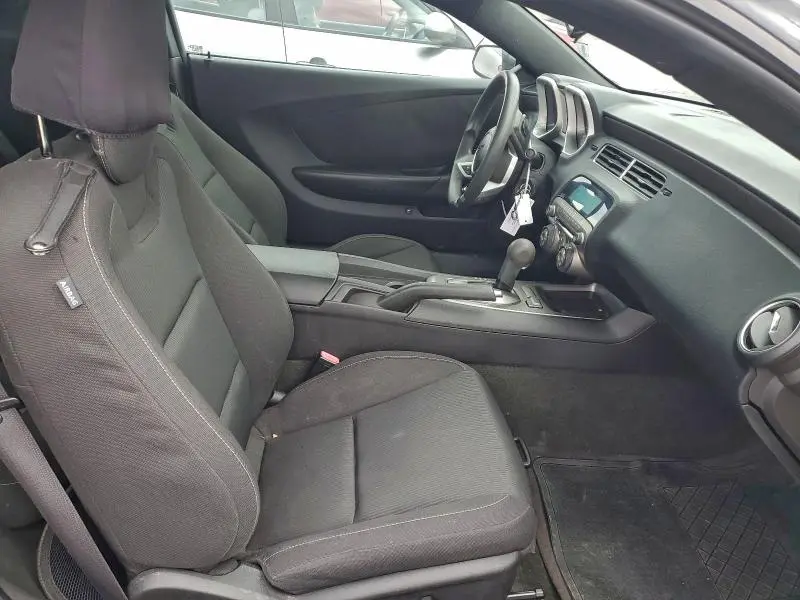 2011 CHEVROLET CAMARO LT  