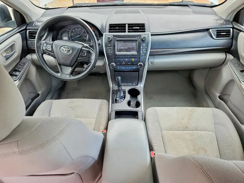2015 TOYOTA CAMRY LE  