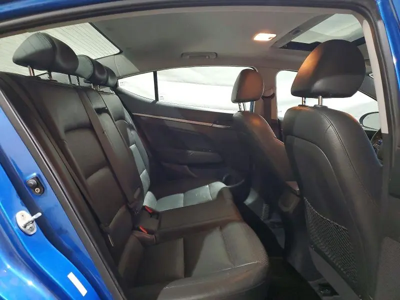 2017 HYUNDAI ELANTRA LIMITED  