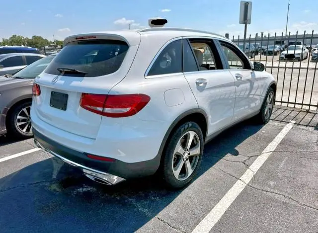 2017 MERCEDES-BENZ GLC 300  