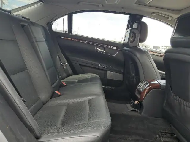 2012 MERCEDES-BENZ S 400  