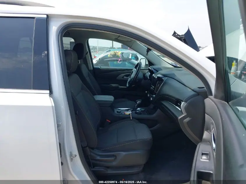 2021 CHEVROLET TRAVERSE FWD LT CLOTH