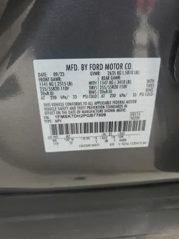 2023 FORD EXPLORER XLT  