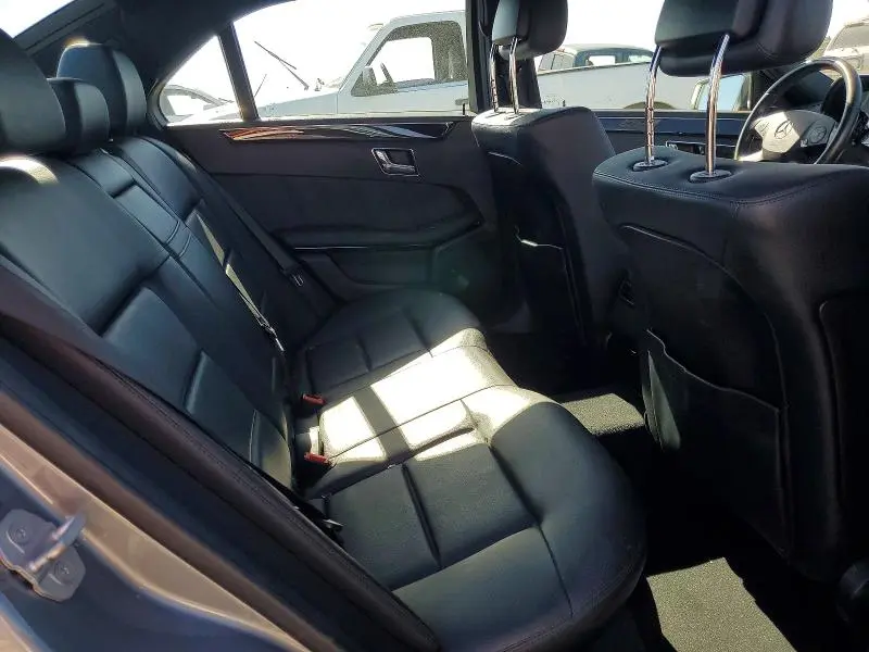 2010 MERCEDES-BENZ E 350  