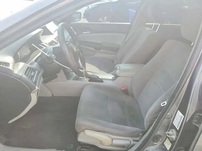 2012 HONDA ACCORD LX  