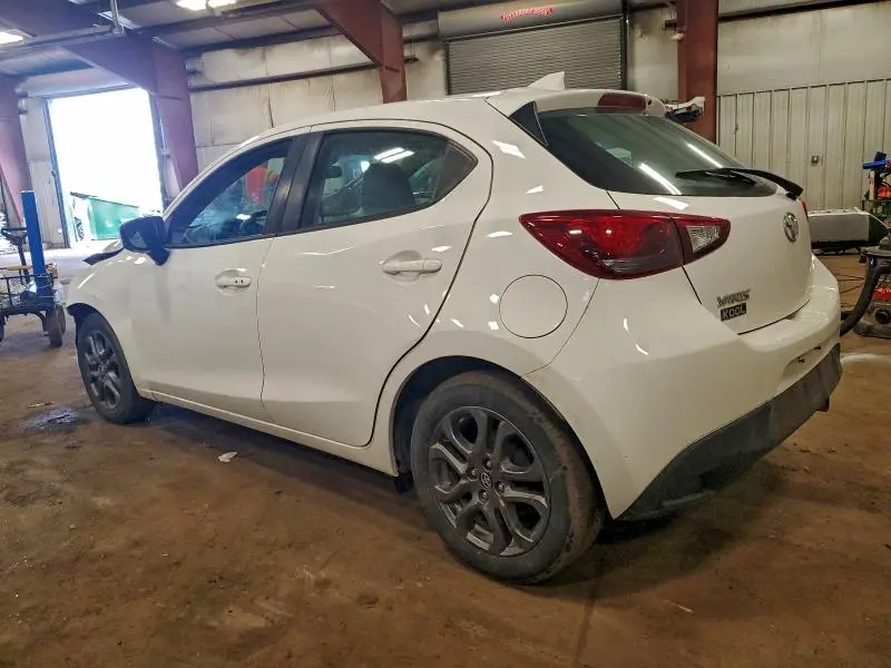 2020 TOYOTA YARIS LE  