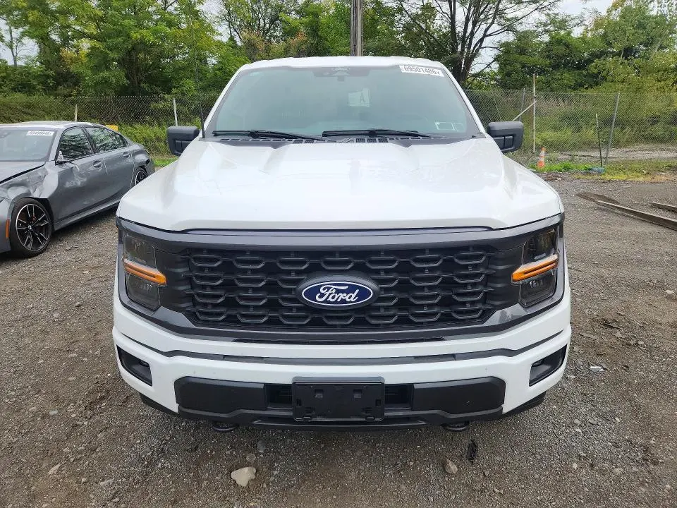 2024 FORD F150 STX  