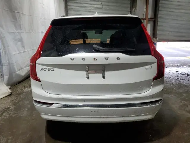 2023 VOLVO XC90 CORE  