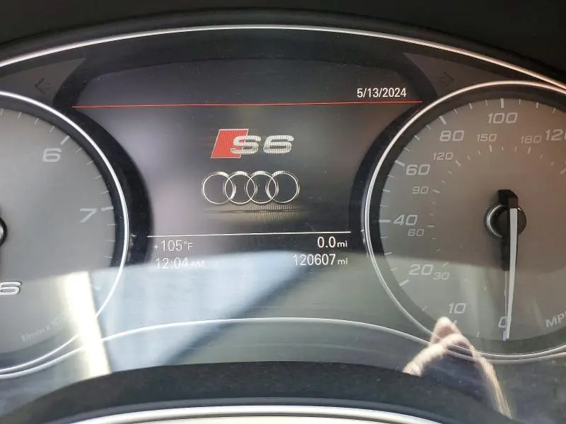 2013 AUDI S6   