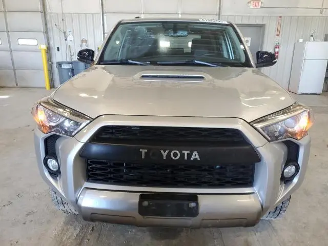 2019 TOYOTA 4RUNNER SR5/SR5 PREMIUM  