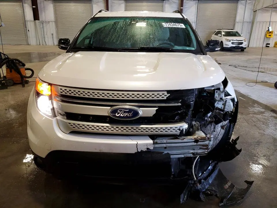 2014 FORD EXPLORER XLT  