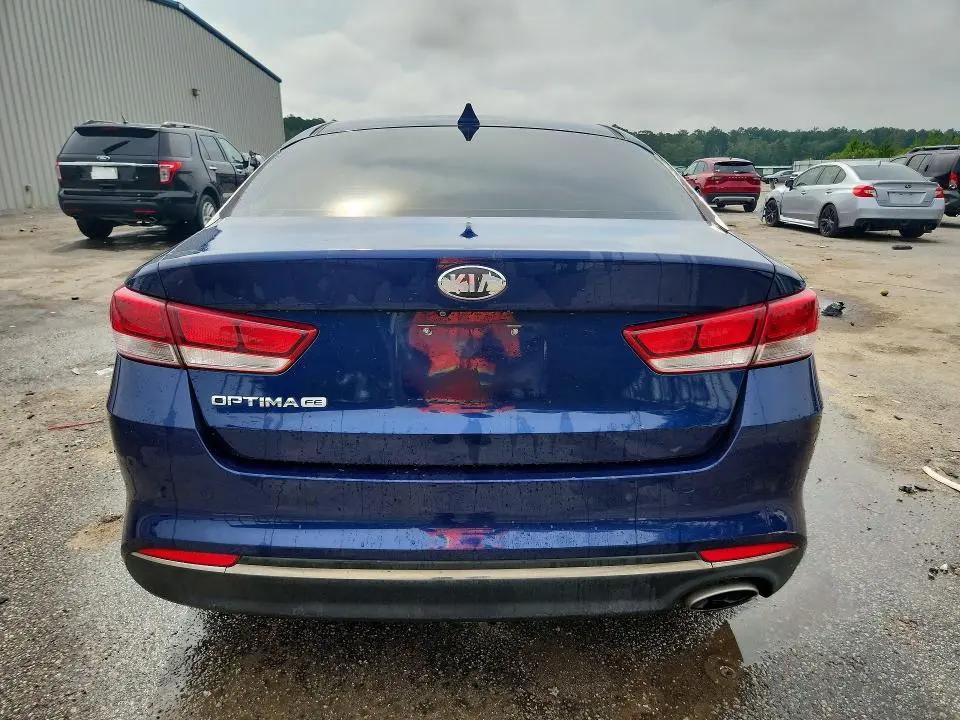 2018 KIA OPTIMA LX  