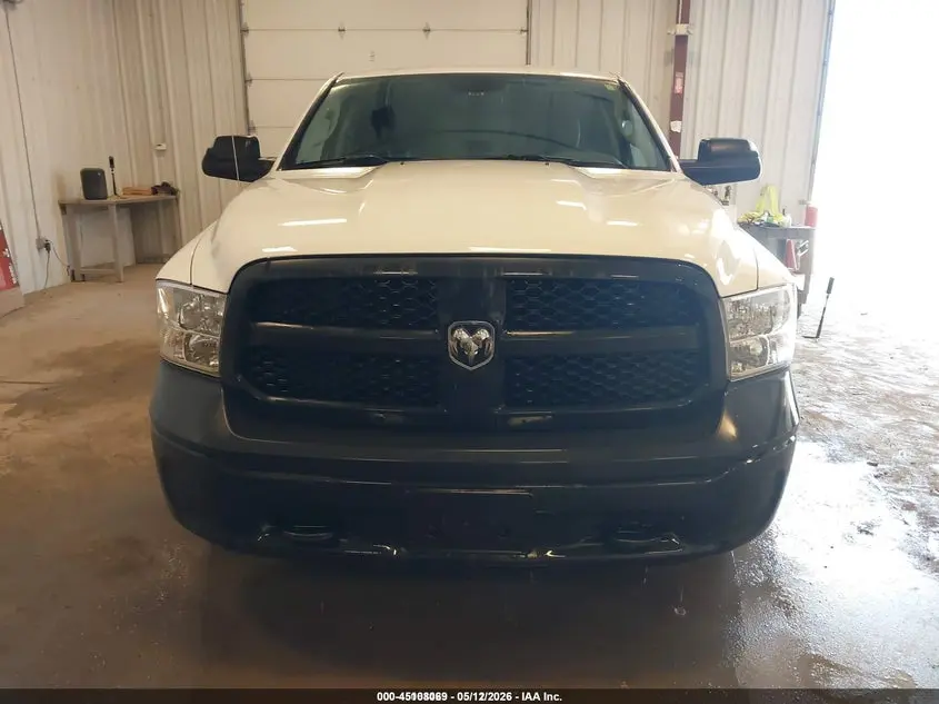 2020 RAM 1500 CLASSIC TRADESMAN  4X4 5'7 BOX