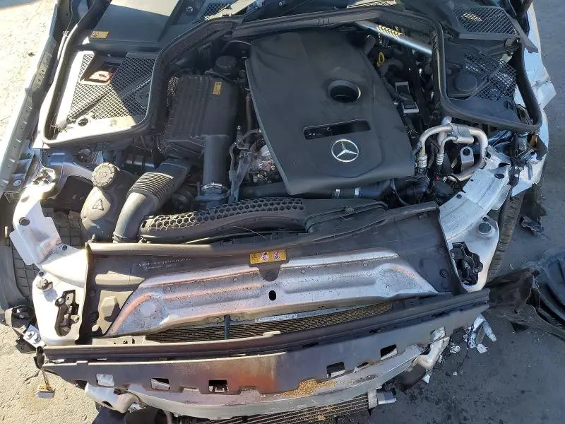 2015 MERCEDES-BENZ C 300  