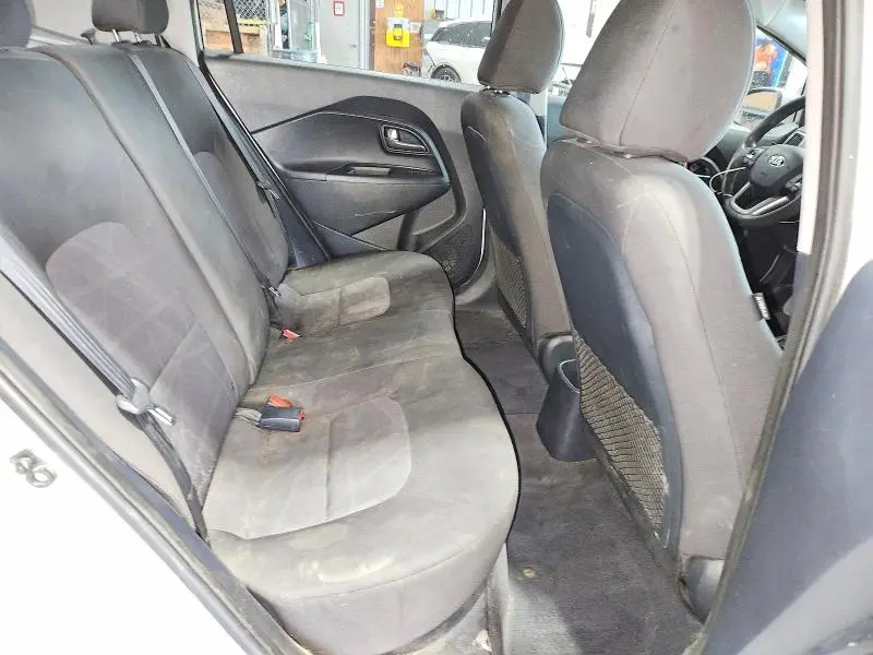 2017 KIA RIO LX  