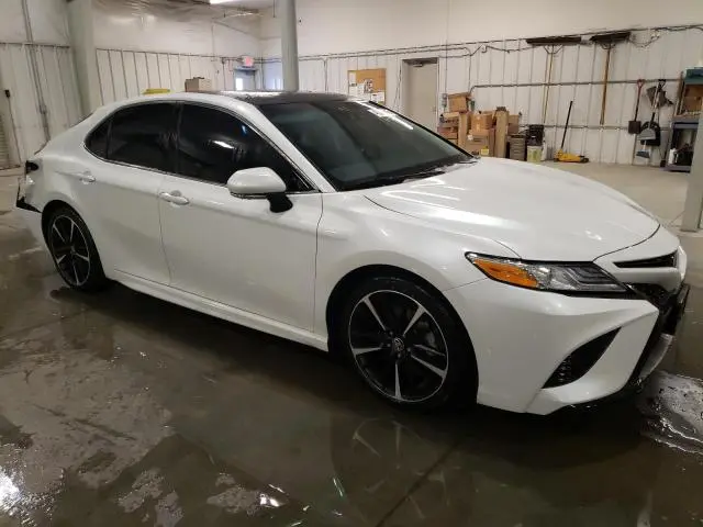 2020 TOYOTA CAMRY XSE  
