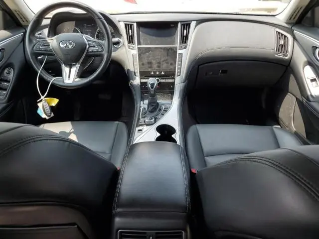 2019 INFINITI Q50 LUXE  