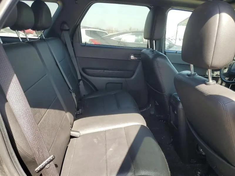 2011 FORD ESCAPE LIMITED  