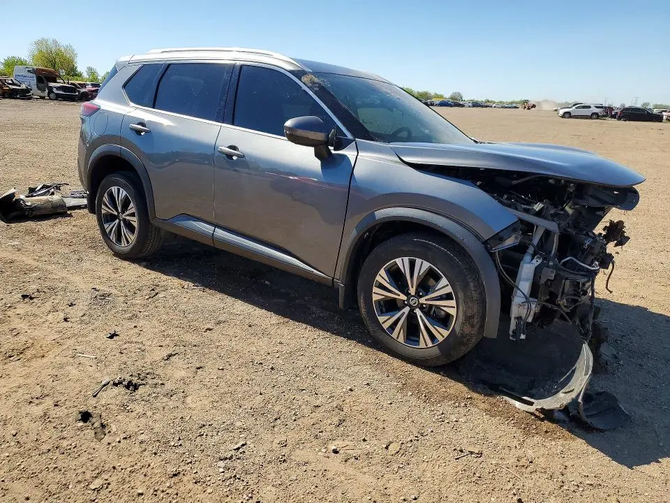 2021 NISSAN ROGUE SV  