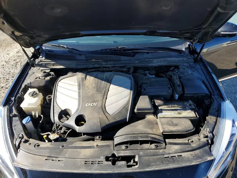 2015 KIA CADENZA PREMIUM  