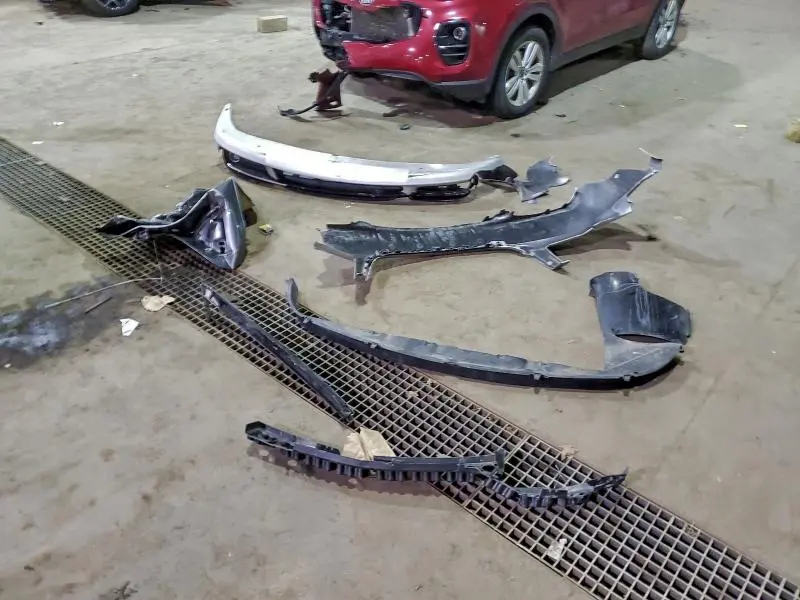 2011 CHRYSLER TOWN & COUNTRY TOURING  