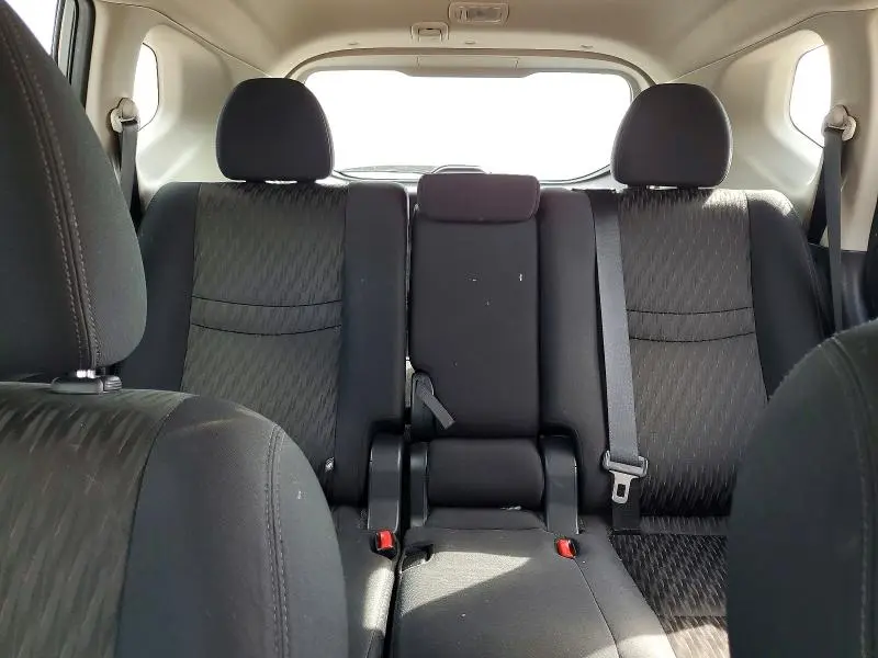 2018 NISSAN ROGUE S  