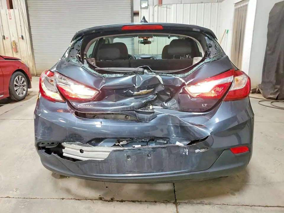 2018 CHEVROLET CRUZE LT  