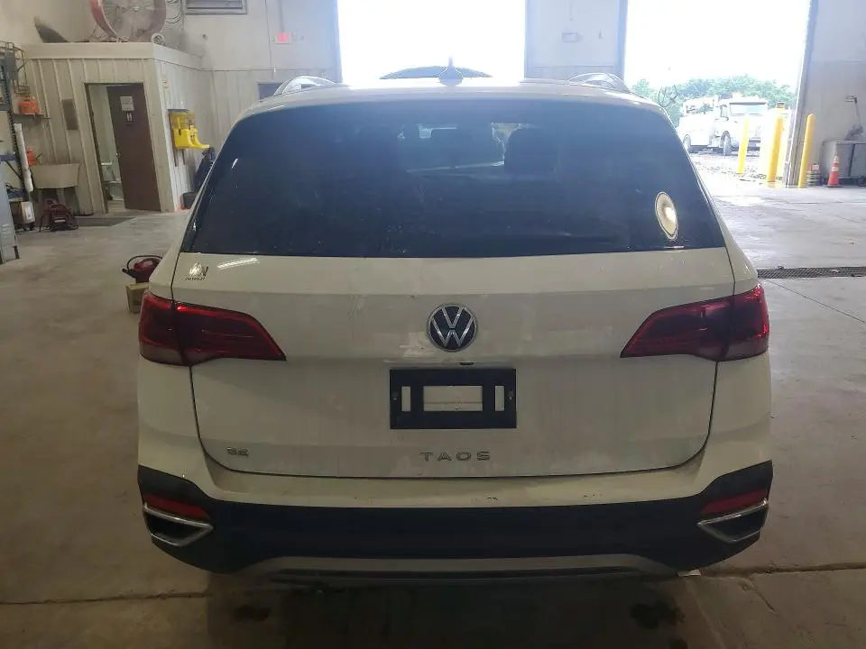 2022 VOLKSWAGEN TAOS SE  