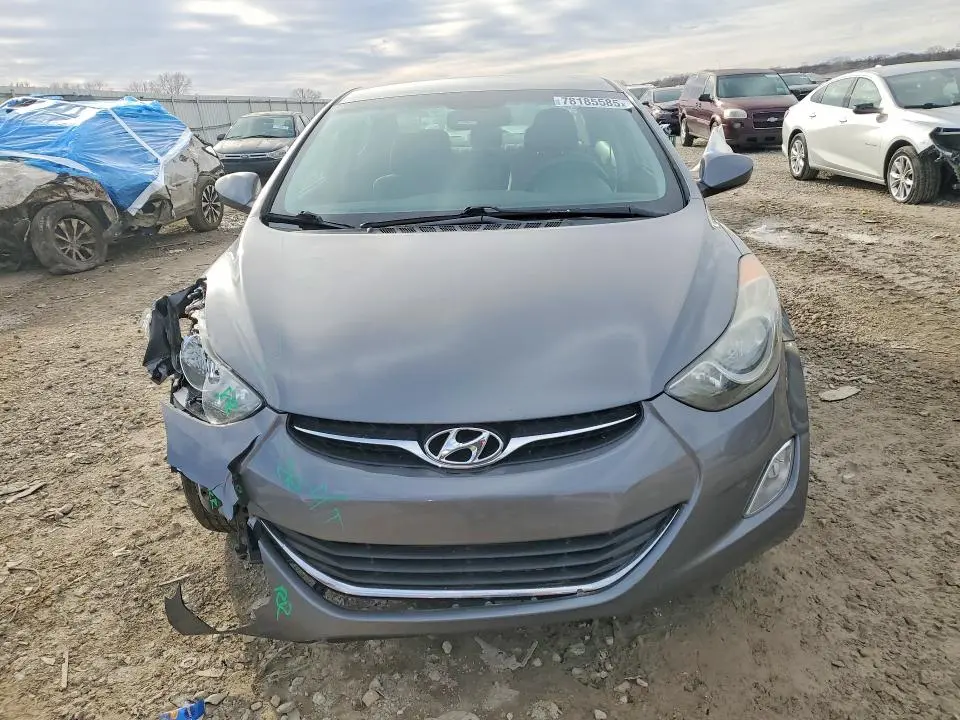 2013 HYUNDAI ELANTRA GLS  