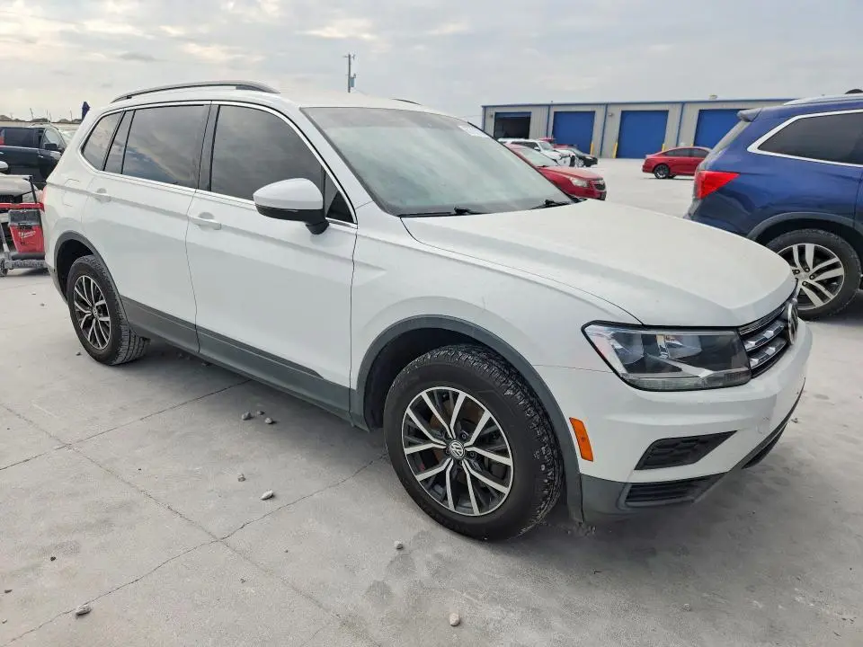 2019 VOLKSWAGEN TIGUAN SE  