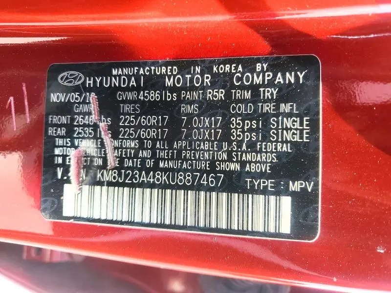 2019 HYUNDAI TUCSON SE  