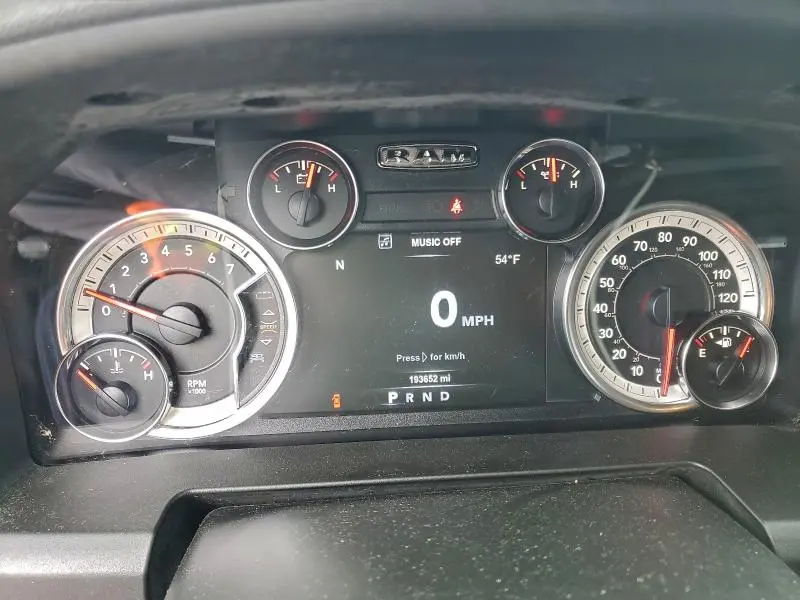 2019 RAM 1500 CLASSIC SLT  