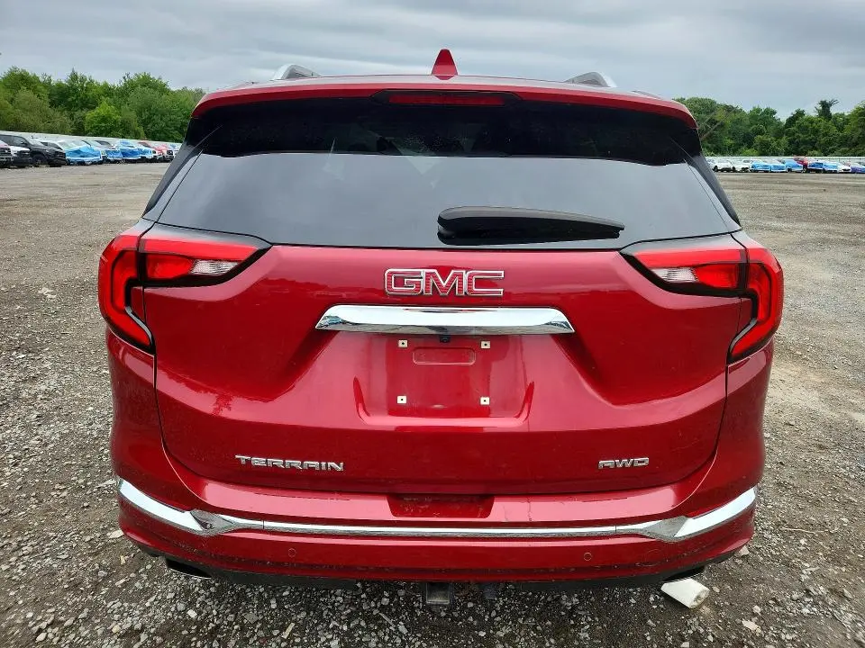 2018 GMC TERRAIN DENALI  
