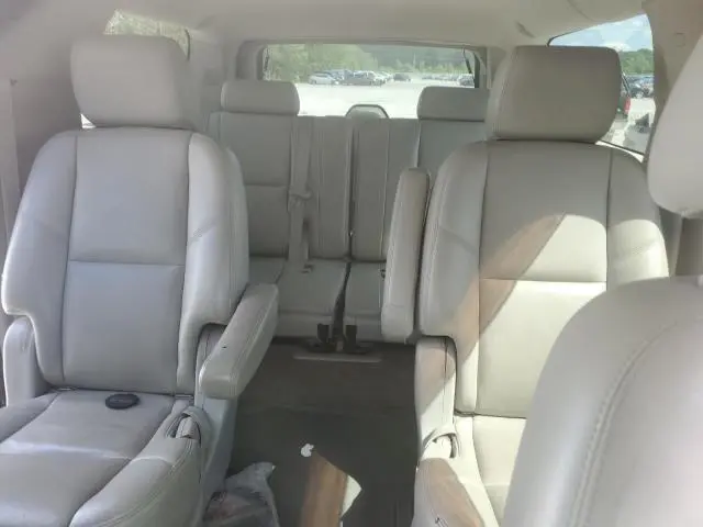 2011 CHEVROLET SUBURBAN K1500 LTZ  