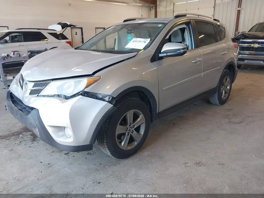 2015 TOYOTA RAV4 XLE